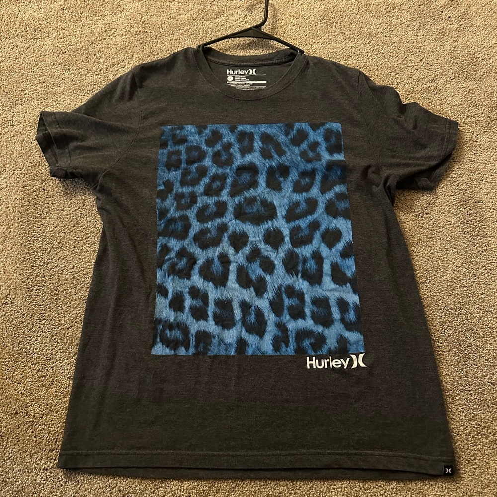 Hurley Charcoal Tee with Blue Animal Print